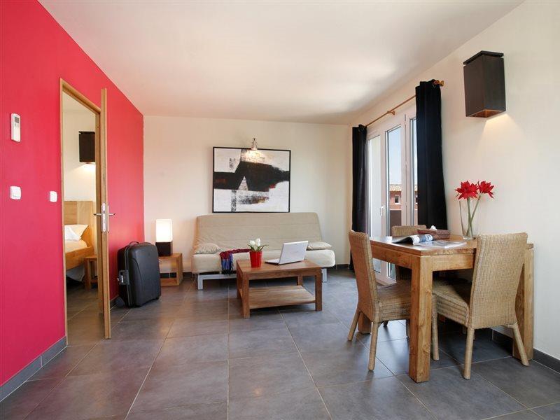 קאסטרי Residence Mona Lisa Hotel L Etoile Bleue מראה חיצוני תמונה